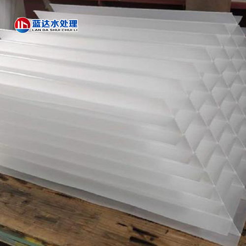 藍達克孜勒蘇柯果殼顆?；钚蕴績r格與鑄造型砂的綜合解析
